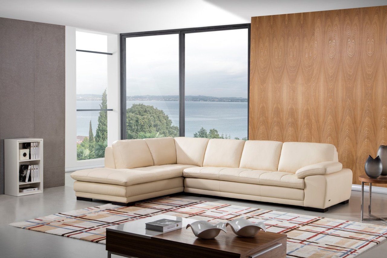 Modern Living Furniture ML 157 sectional